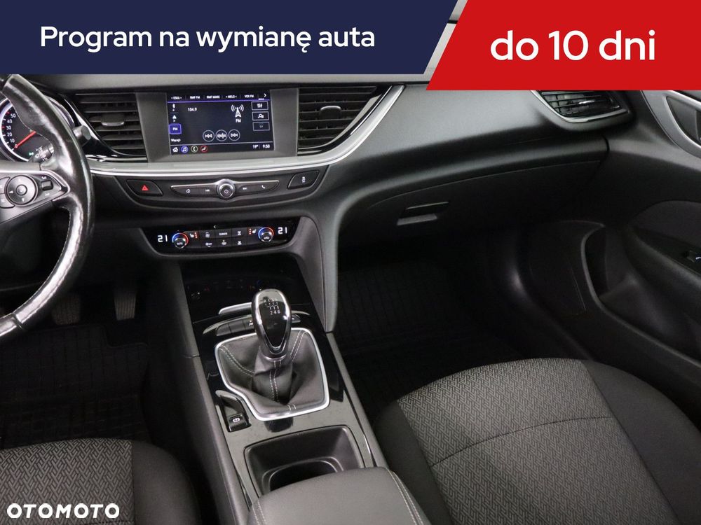 Opel Insignia - 10