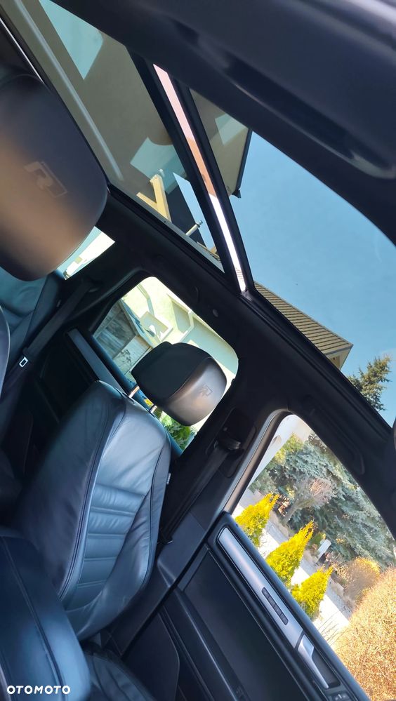 Volkswagen Touareg 4.2 V8 TDI DPF Automatik Edition X - 33