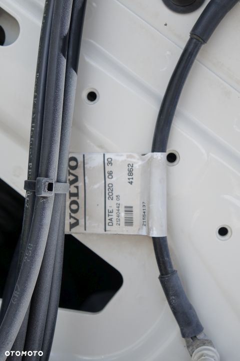 Volvo FH 500 GLOBETROTTER / EURO 6 / STANDARD / AUTOMAT / KLIMATYZACJA POSTOJOWA / LODÓWKA - 28
