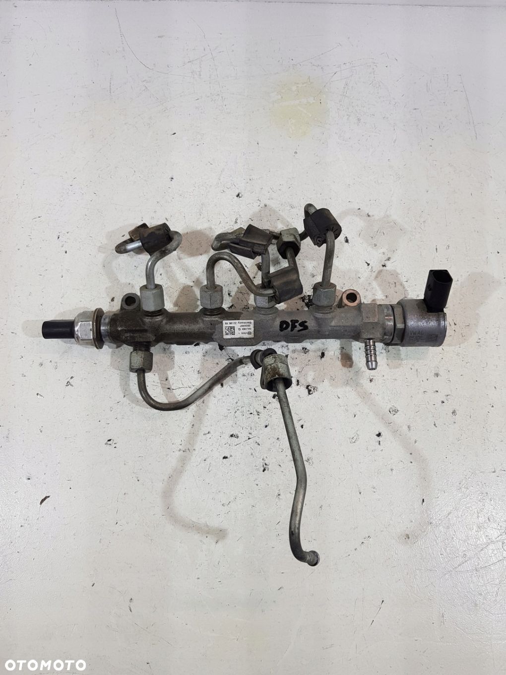 LISTWA WTRYSKOWA CZUJNIKI 04L089G VW AUDI SKODA 2.0 TDI DFS 04L130764D - 1
