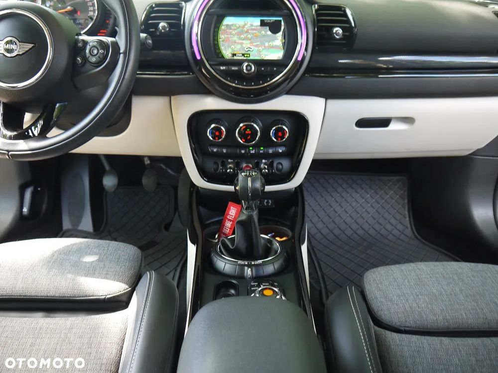 MINI Clubman Cooper - 16