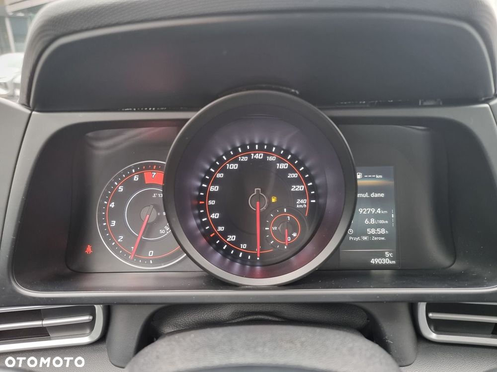 Hyundai Elantra 1.6 Modern - 32