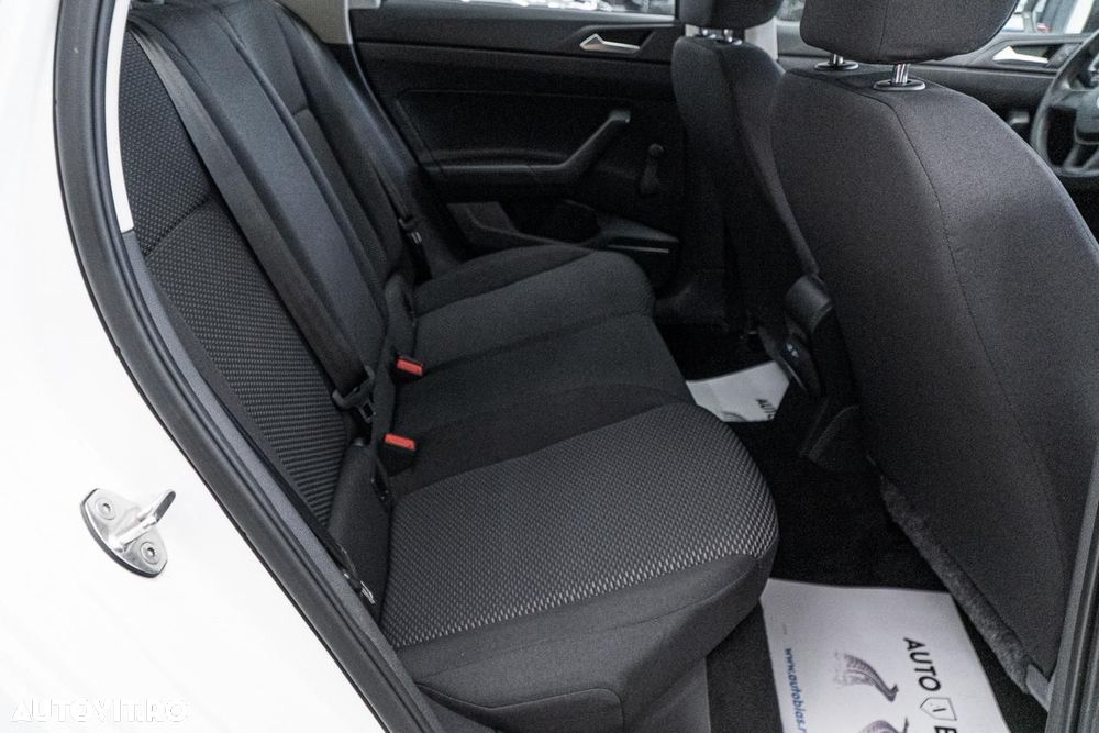 Volkswagen Polo 1.0 Comfortline - 9