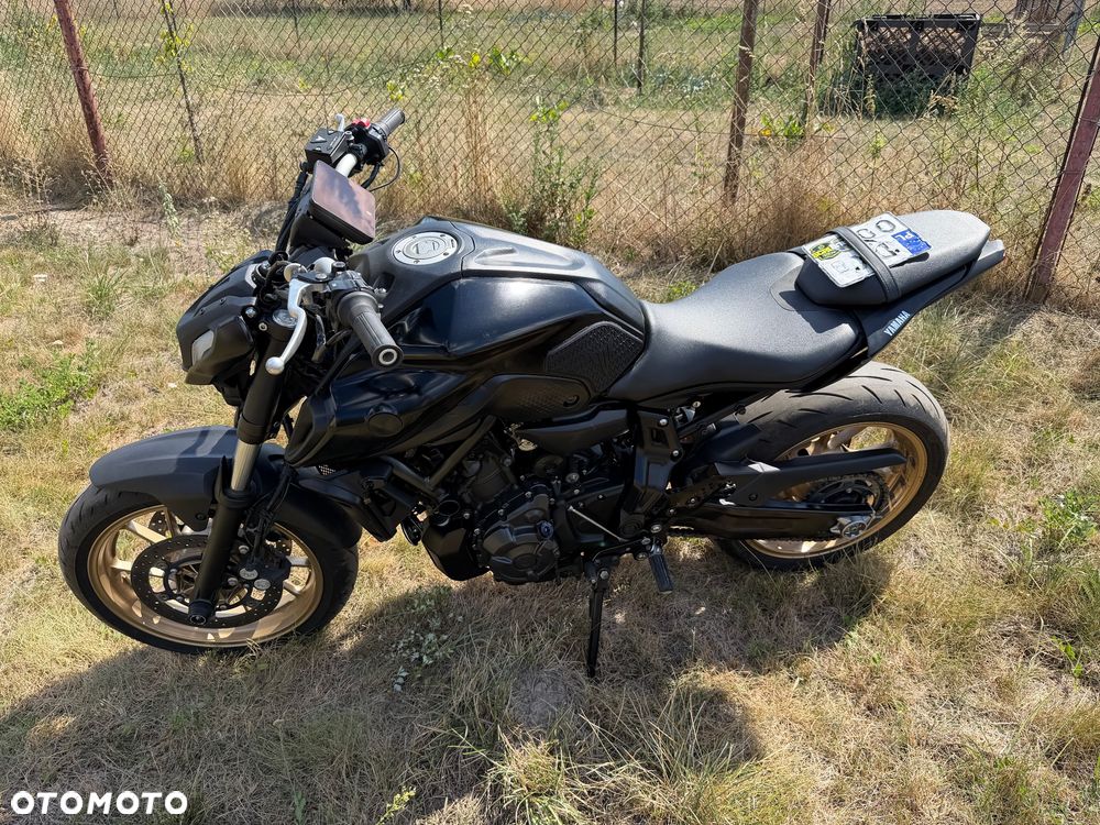 Yamaha MT - 16