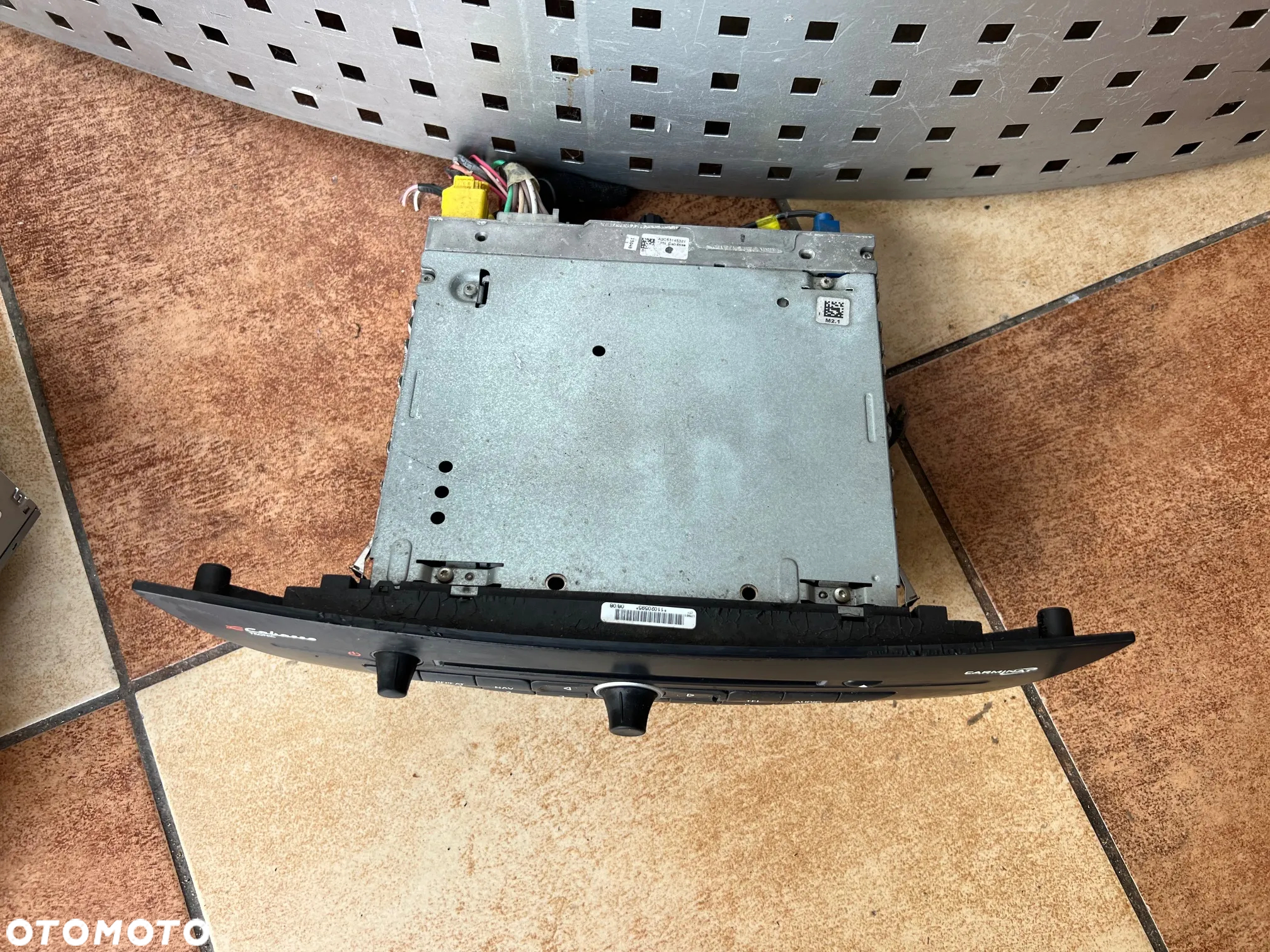 RADIO NAVI RENAULT LAGUNA III 281150005R - 2