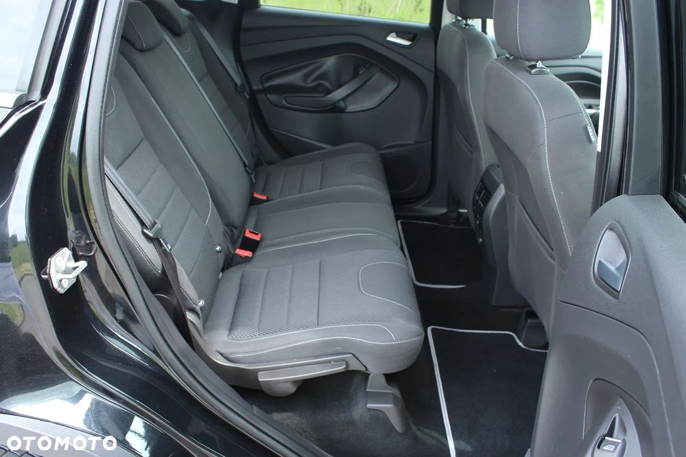 Ford Kuga 2.0 TDCi 2x4 Champions Edition - 27
