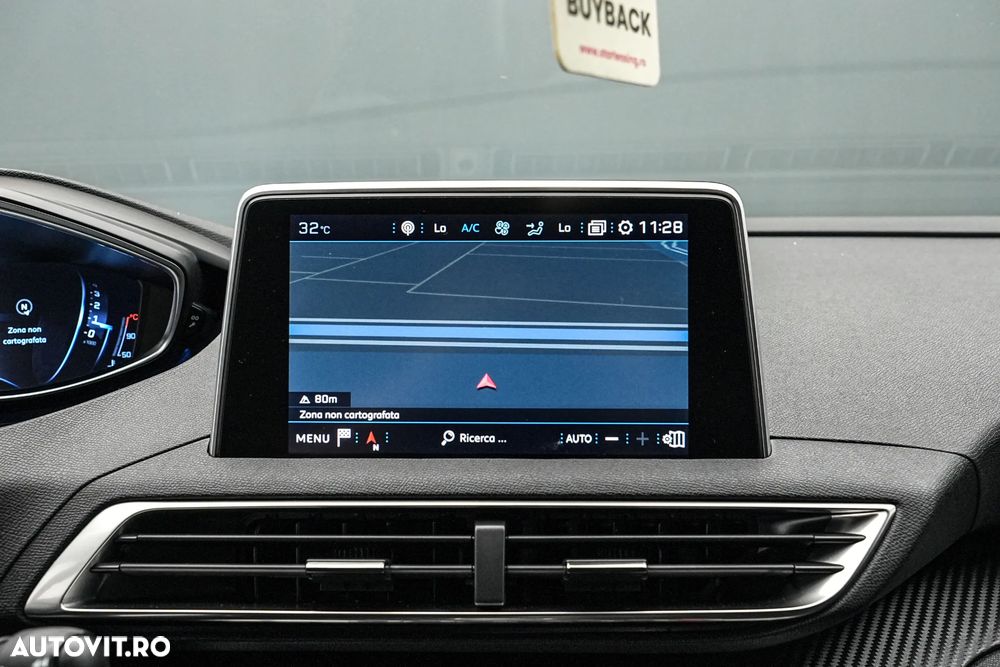 Peugeot 3008 1.2 PureTech 130 EAT8 Allure Pack - 22