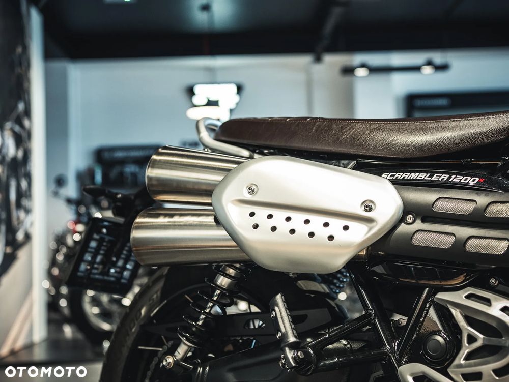 Triumph Scrambler - 12