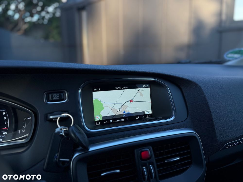 Volvo V40 Cross Country D2 Geartronic Linje You - 17