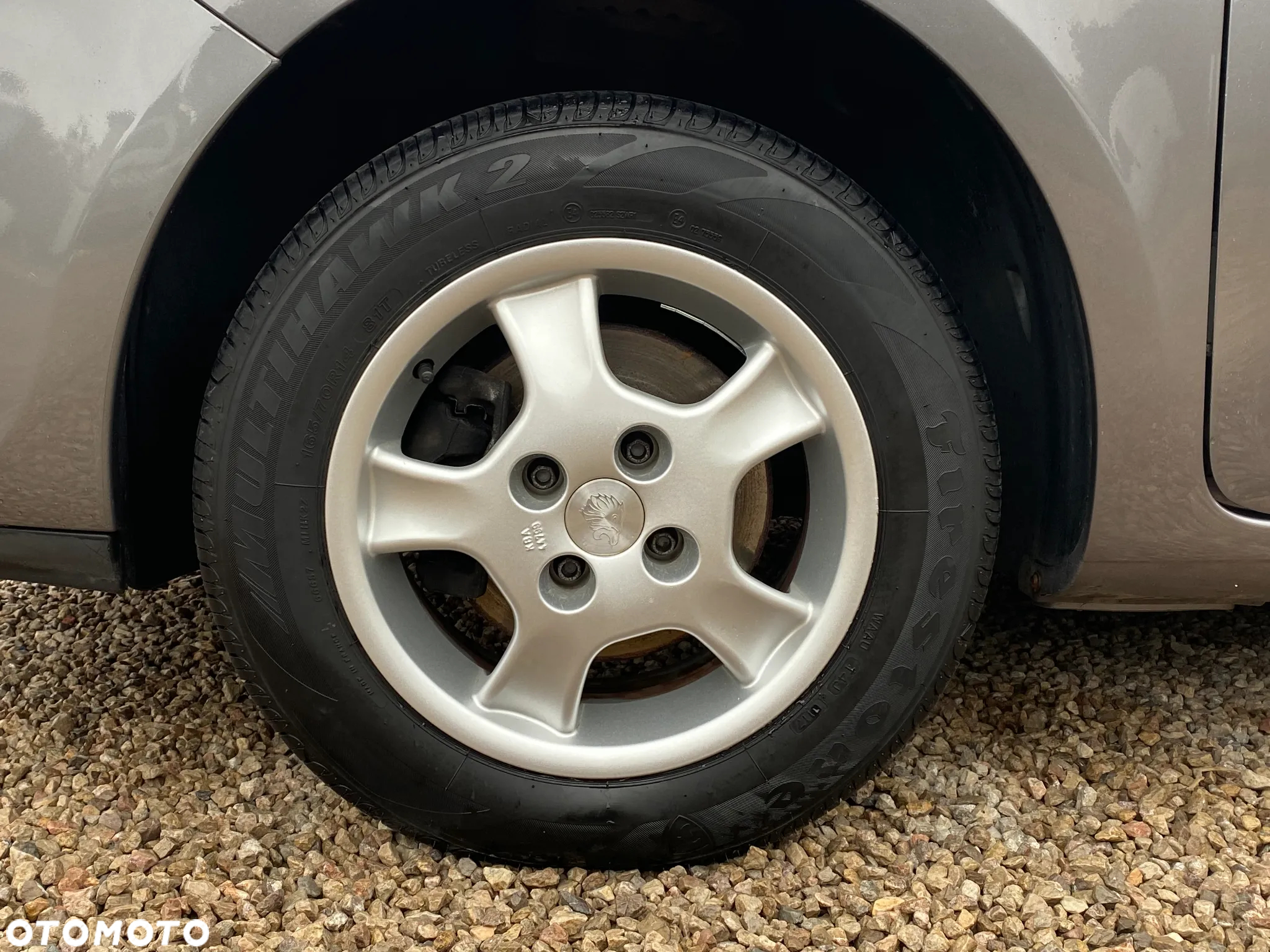 Renault Clio 1.2 16V 75 Dynamique - 19
