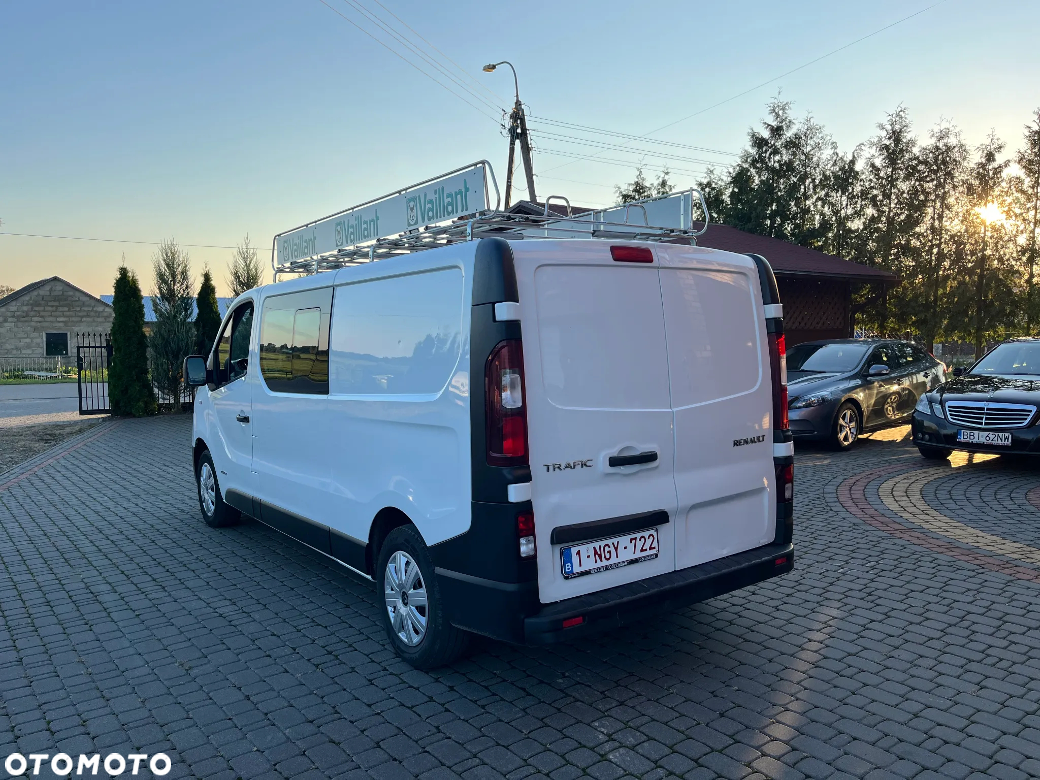 Renault Trafic Long - 4