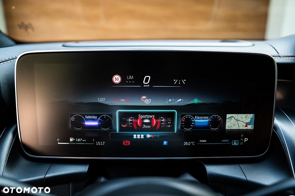 Mercedes-Benz GLC 300 d mHEV 4-Matic AMG Line - 12