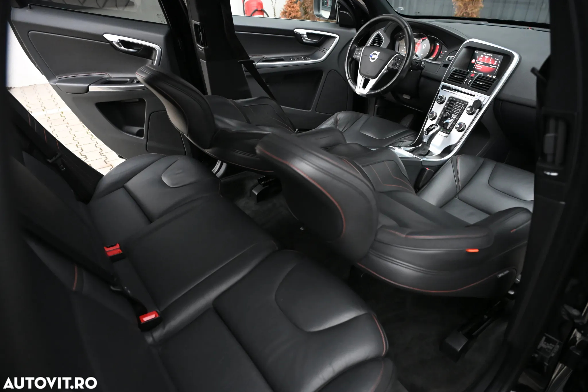 Volvo XC 60 D3 Geartronic Ocean Race - 27