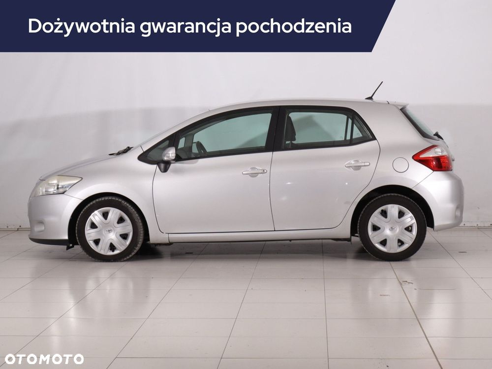 Toyota Auris - 4