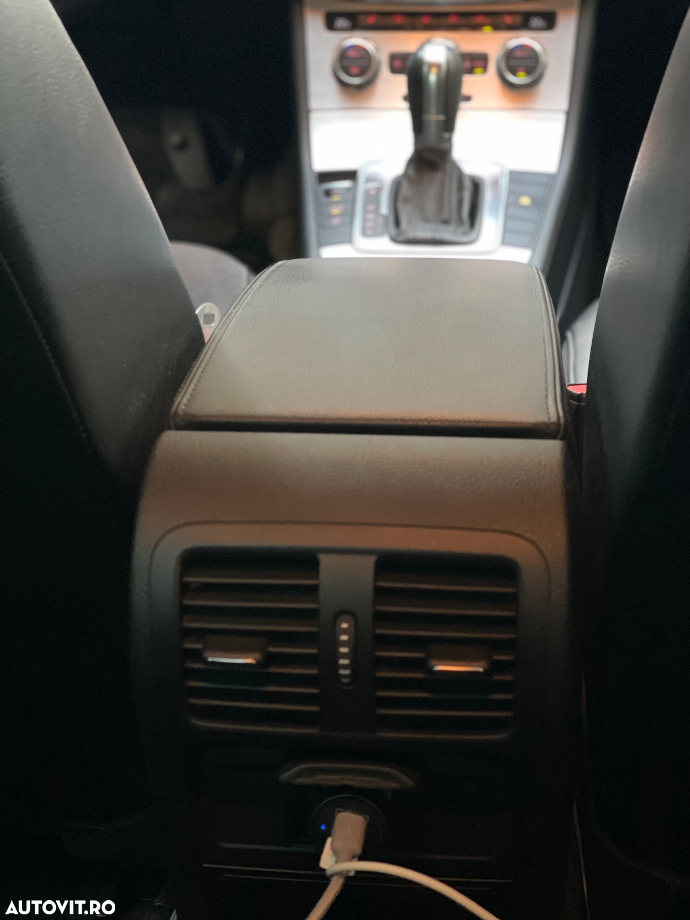 Volkswagen Passat - 21