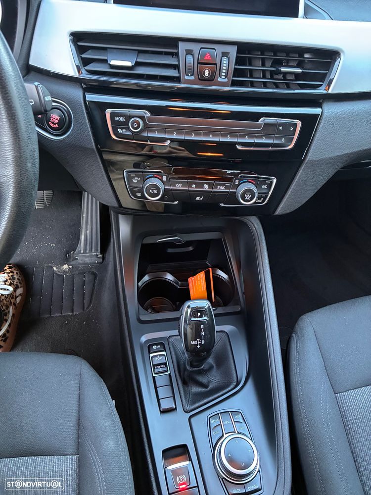 BMW X1 16 d sDrive Auto - 12