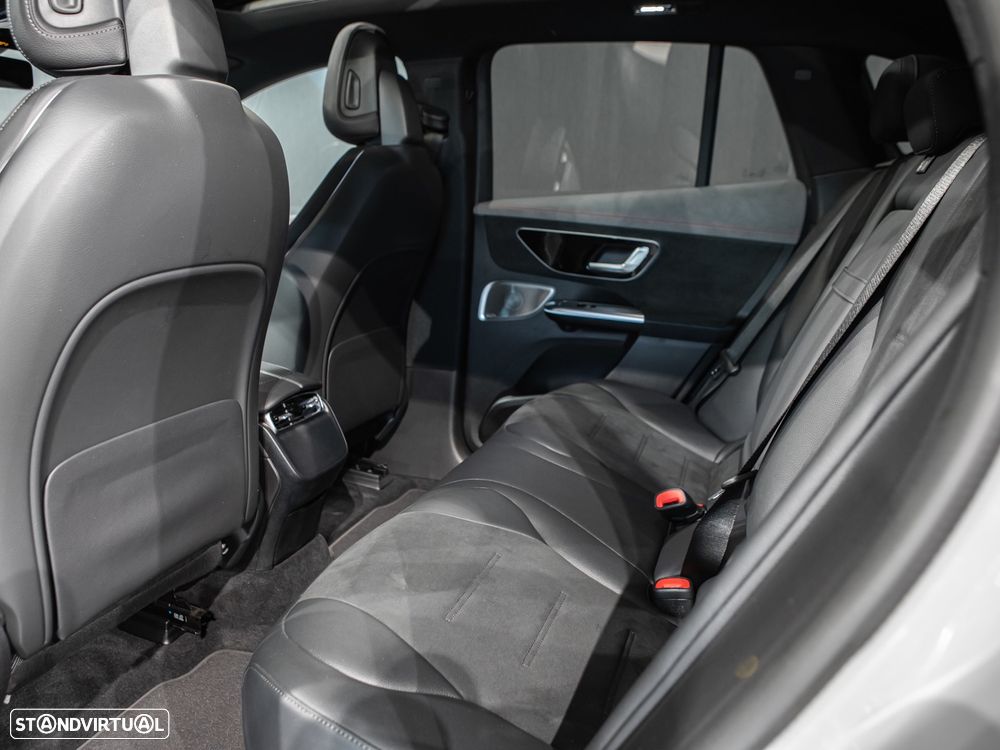 Mercedes-Benz EQE SUV 350+ - 29