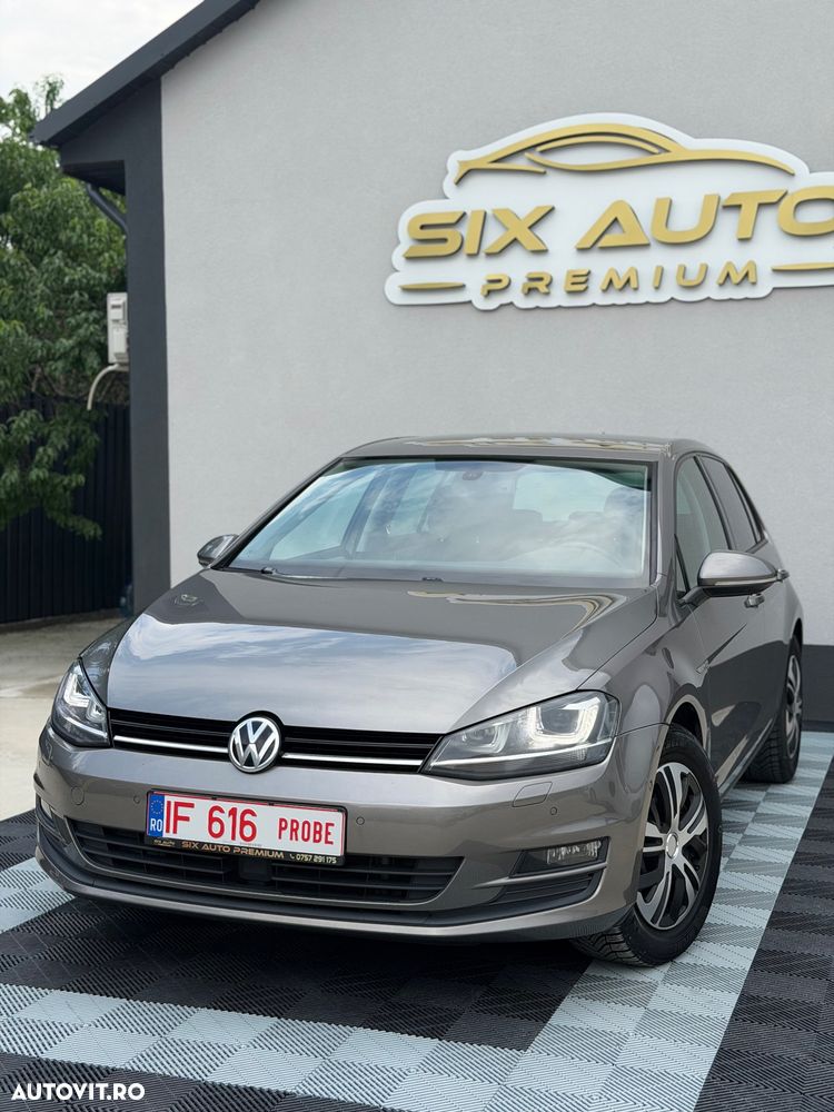 Volkswagen Golf 1.6 TDI DPF DSG BlueMotion Technology Comfortline - 2