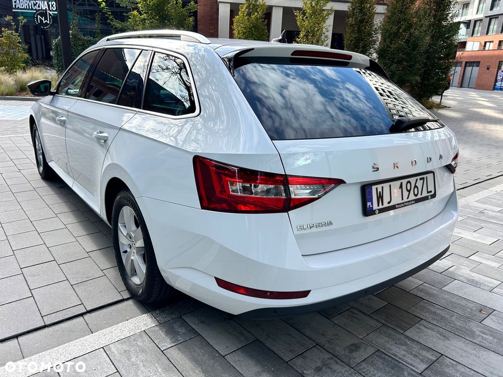 Skoda Superb 1.5 TSI Ambition DSG - 17