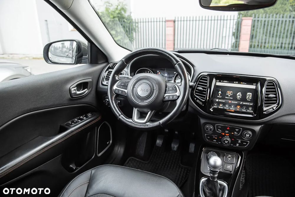 Jeep Compass 2.0 MJD Limited 4WD S&S - 27