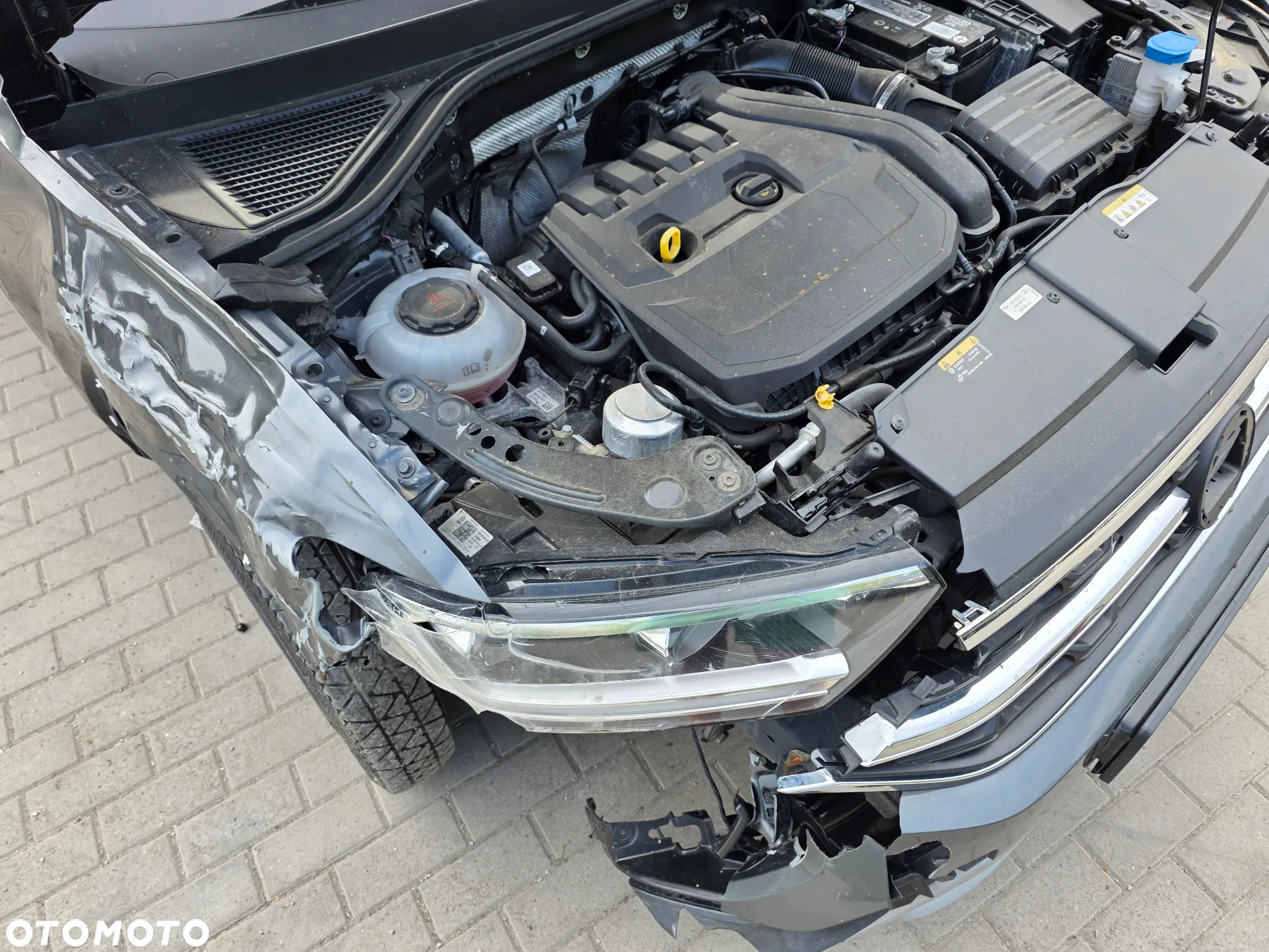 Volkswagen T-Roc 1.5 TSI Style DSG - 27