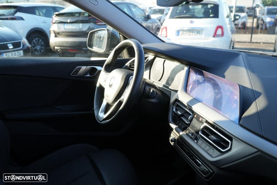 BMW 216 Gran Coupé d Aut. Advantage - 12