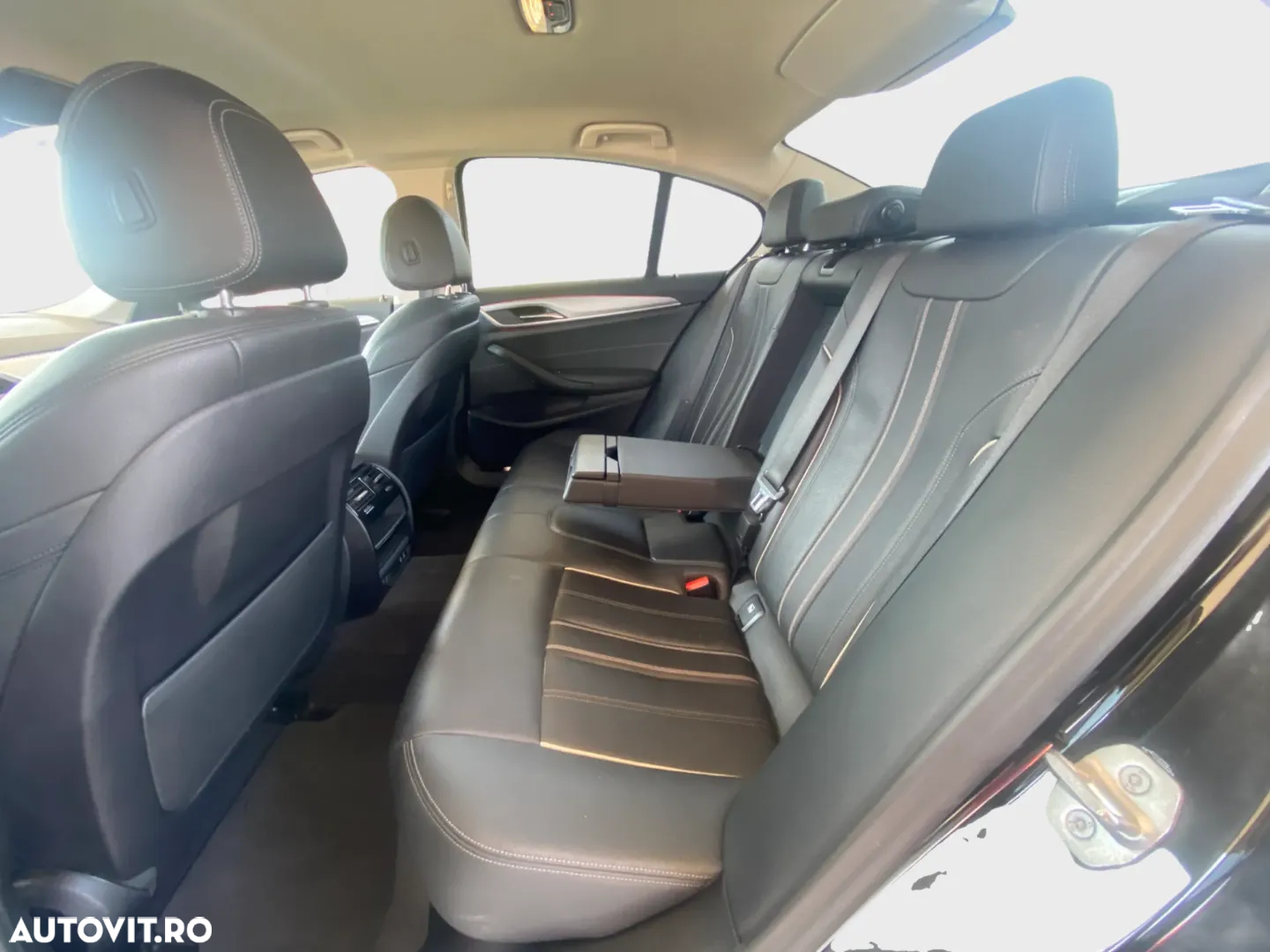 BMW Seria 5 518d AT MHEV - 6