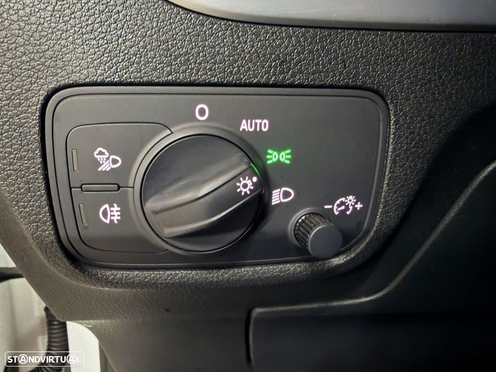 Audi Q2 1.0 TFSI Sport - 17