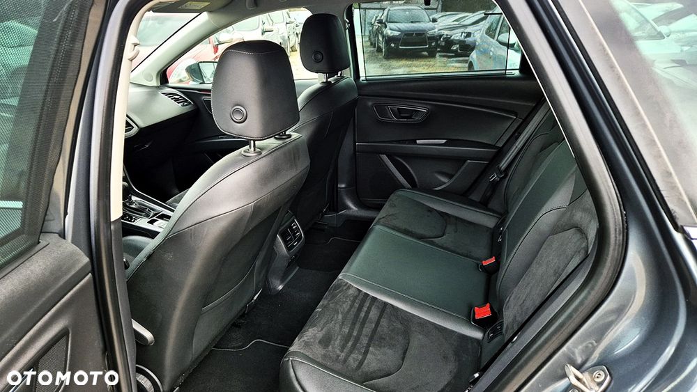 Seat Leon 1.4 TSI ACT Start&Stop DSG XCELLENCE - 31