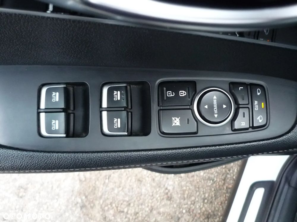 Kia Sorento 2.0 CRDI Business Line Plus - 21