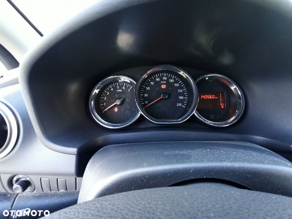 Dacia Sandero - 10