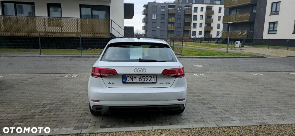 Audi A3 Sportback 1.5 TFSI S tronic - 11
