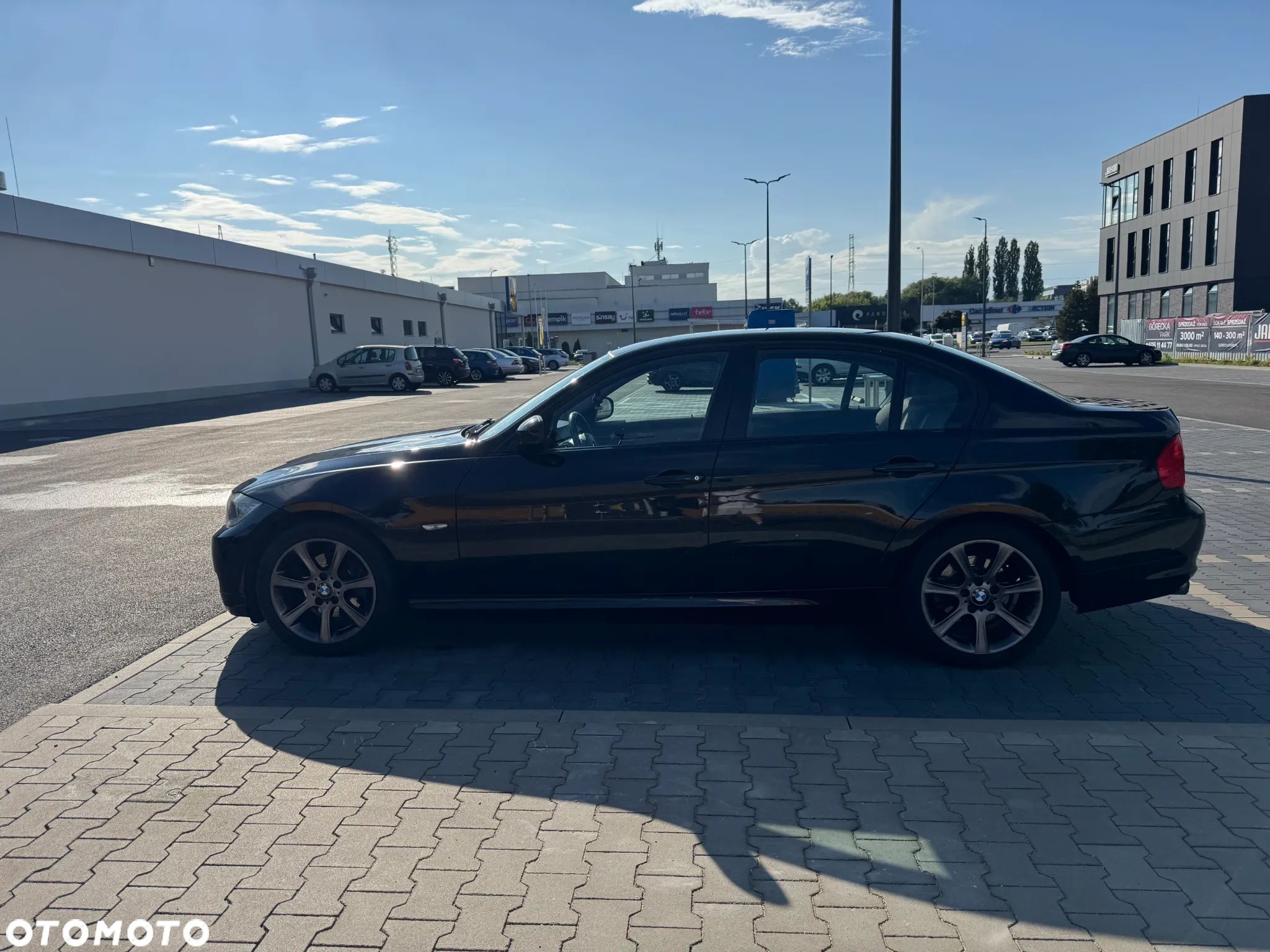 BMW Seria 3 316i - 1