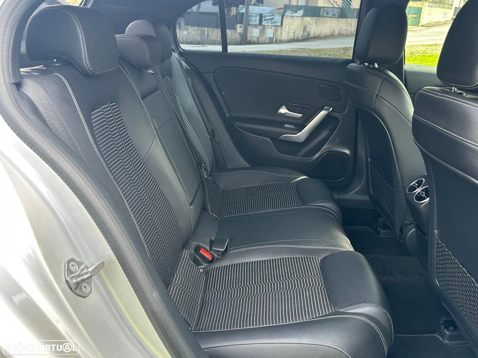 Mercedes-Benz A 180 d 7G-DCT Progressive - 20