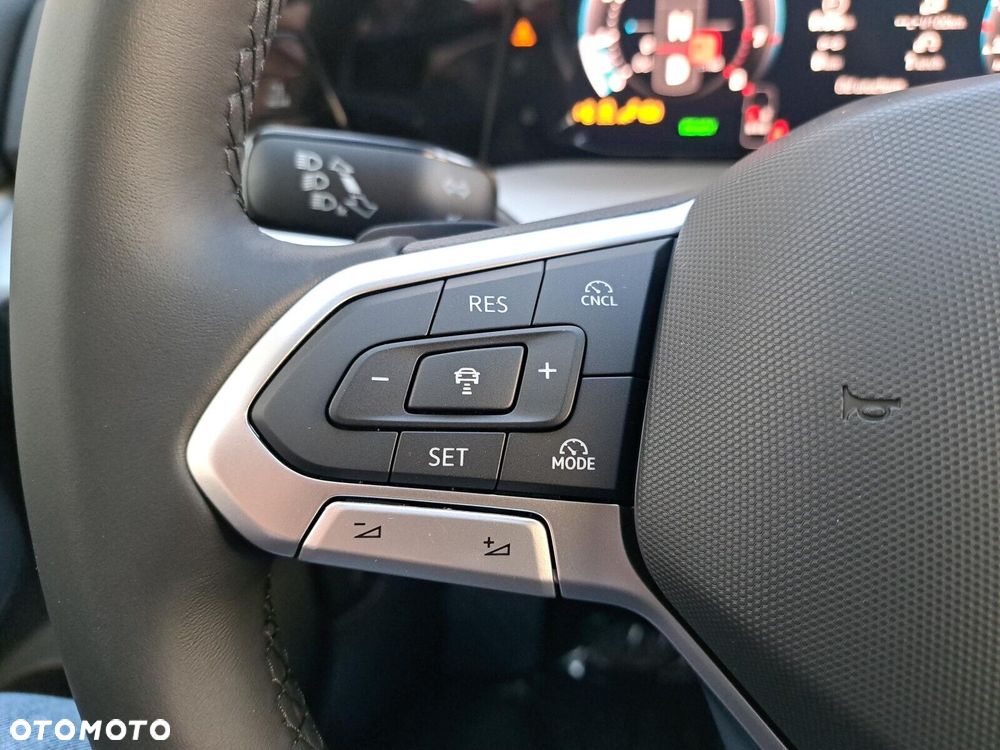 Volkswagen Golf Variant - 30