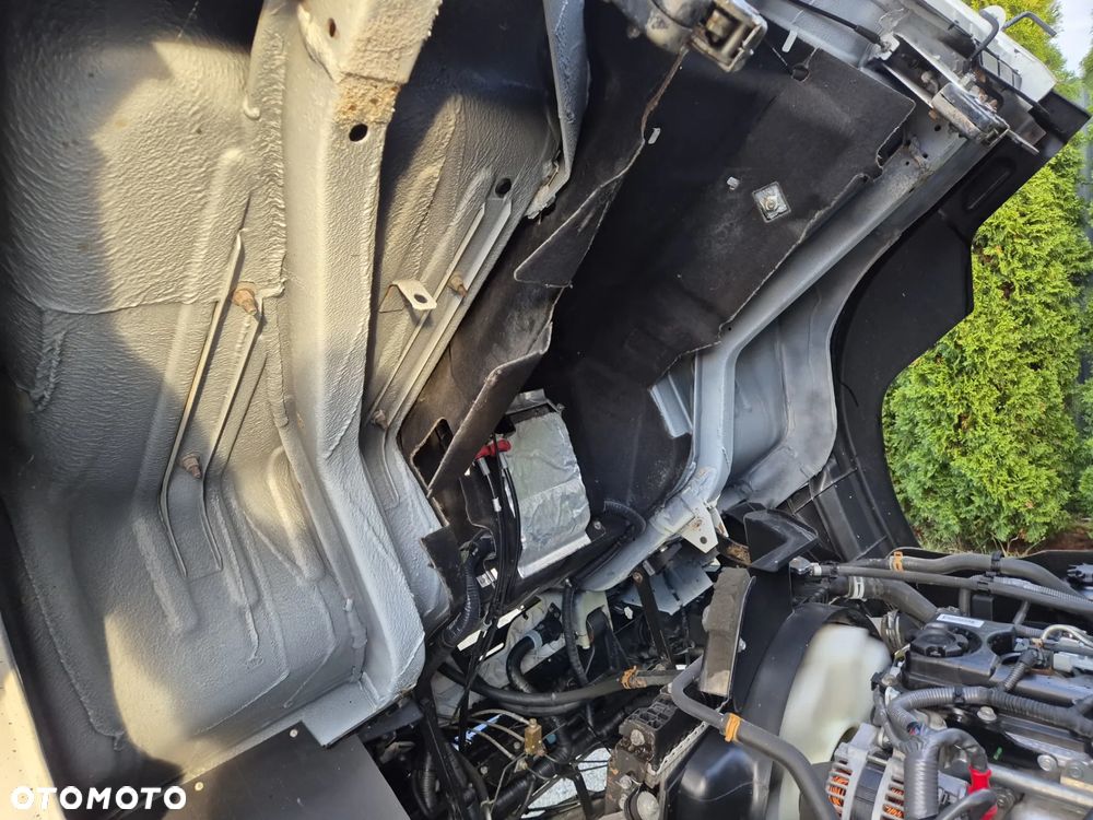 Nissan ATLEON 3.0 150KM - 17