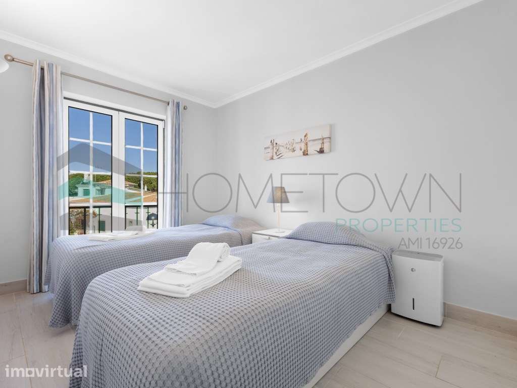 Apartamento T2 com amplo terraço na cobertura e vistas para o mar e... - Grande imagem: 4/32
