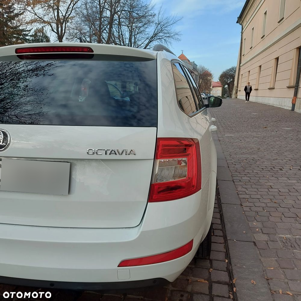 Skoda Octavia 2.0 TDI Joy - 3