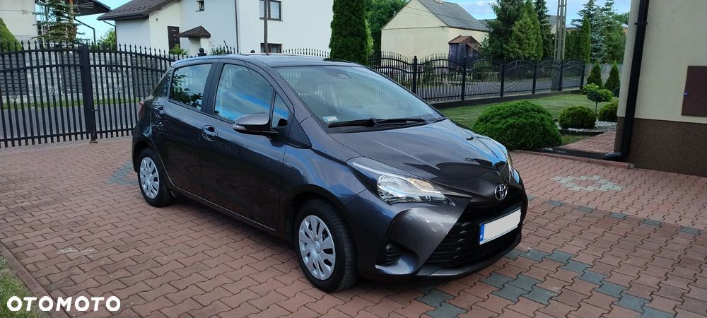 Toyota Yaris 1.0 Active EU6 - 37