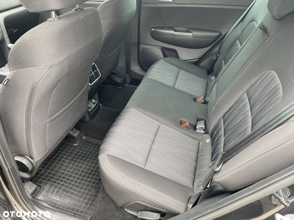 Kia Sportage - 11