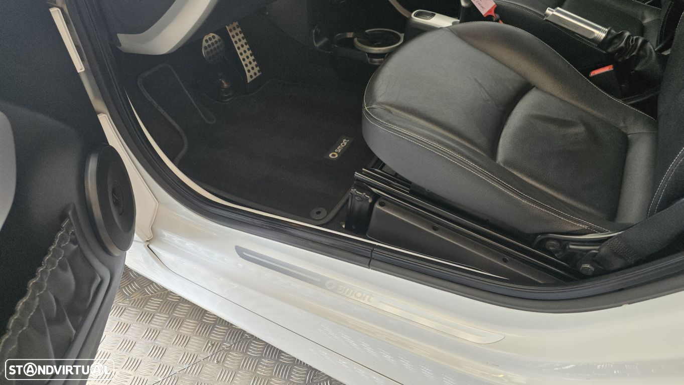 Smart ForTwo Coupé 1.0 T Brabus Xclusive - 33