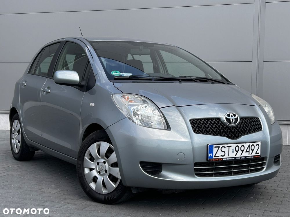 Toyota Yaris 1.3 Sol - 2