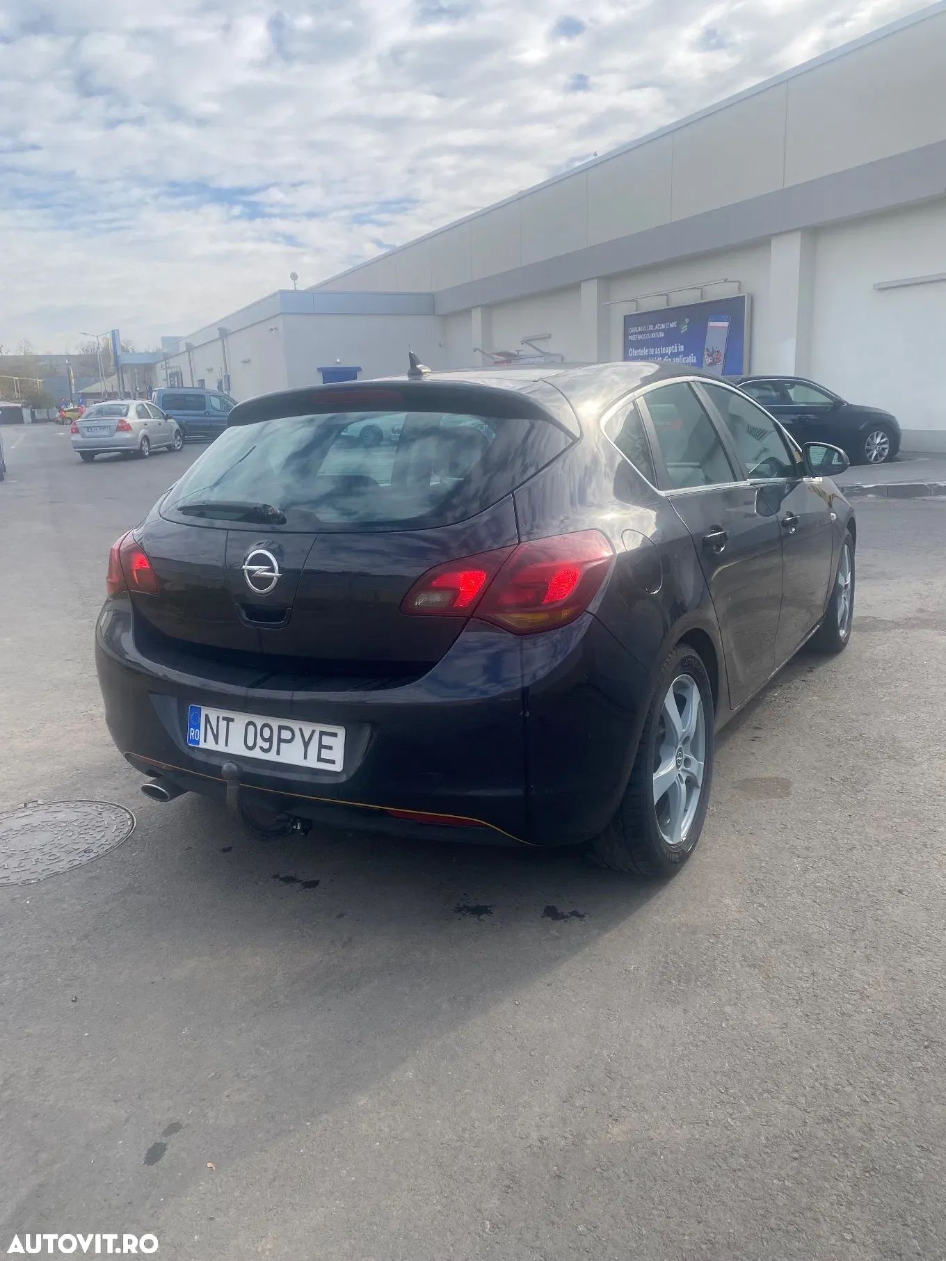 Opel Astra 2.0 CDTI Enjoy - 1