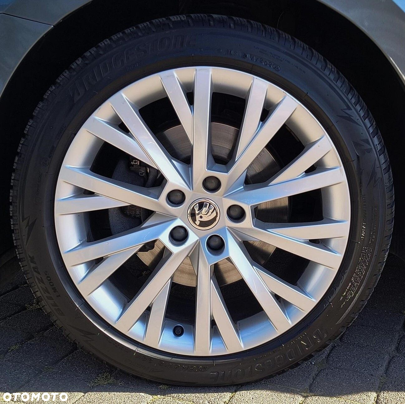 Skoda Superb 2.0 TDI SCR L&K DSG - 27