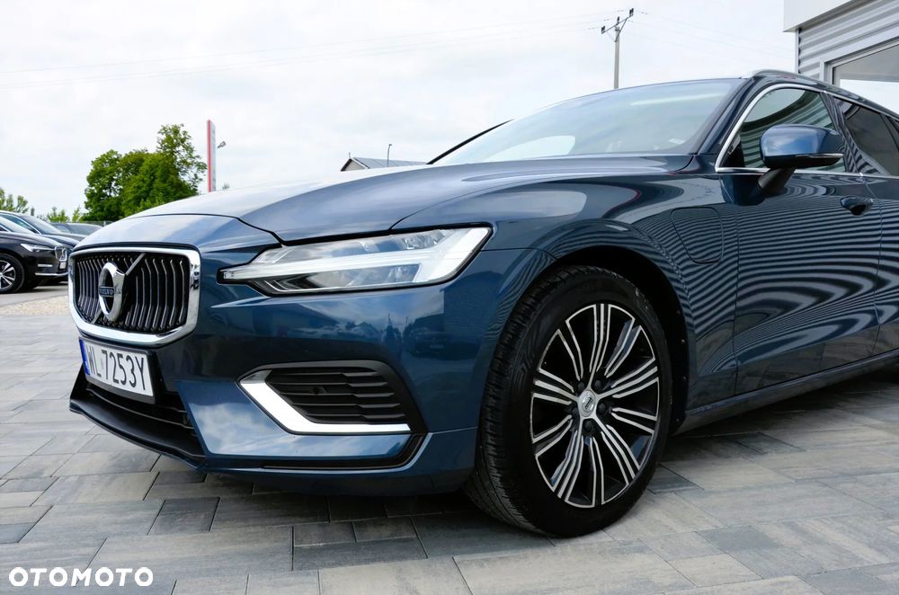 Volvo V60 T6 AWD Plug-In Hybrid Inscription Expression - 9