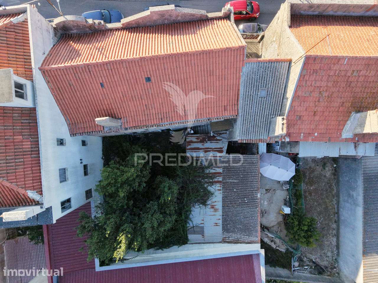 Prédio para Remodelação Total com Jardim Interno em Sesimbra - Grande imagem: 5/33