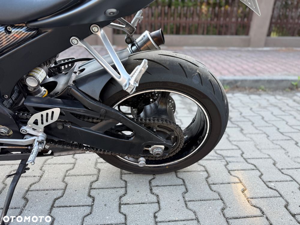 Suzuki GSX-R - 27