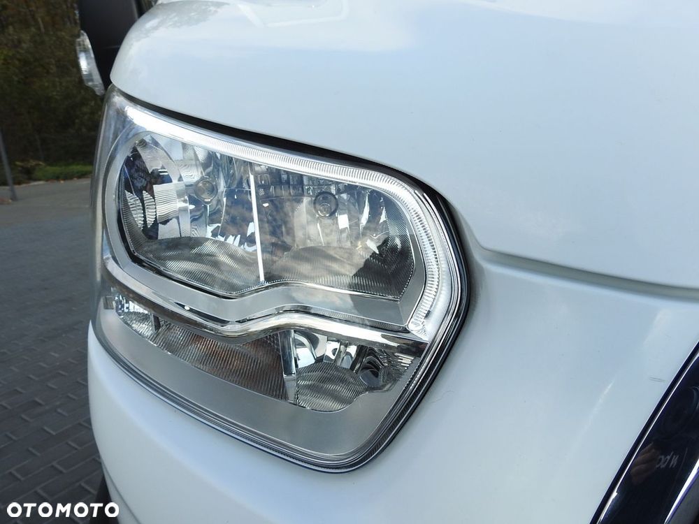Ford TRANSIT CHŁODNIA KONTENER -10*C ZASILANIE 230V TEMPOMAT KLIMATYZACJA LEDY PNEUMATYKA BLIŹNIACZE KOŁA  130KM - 19