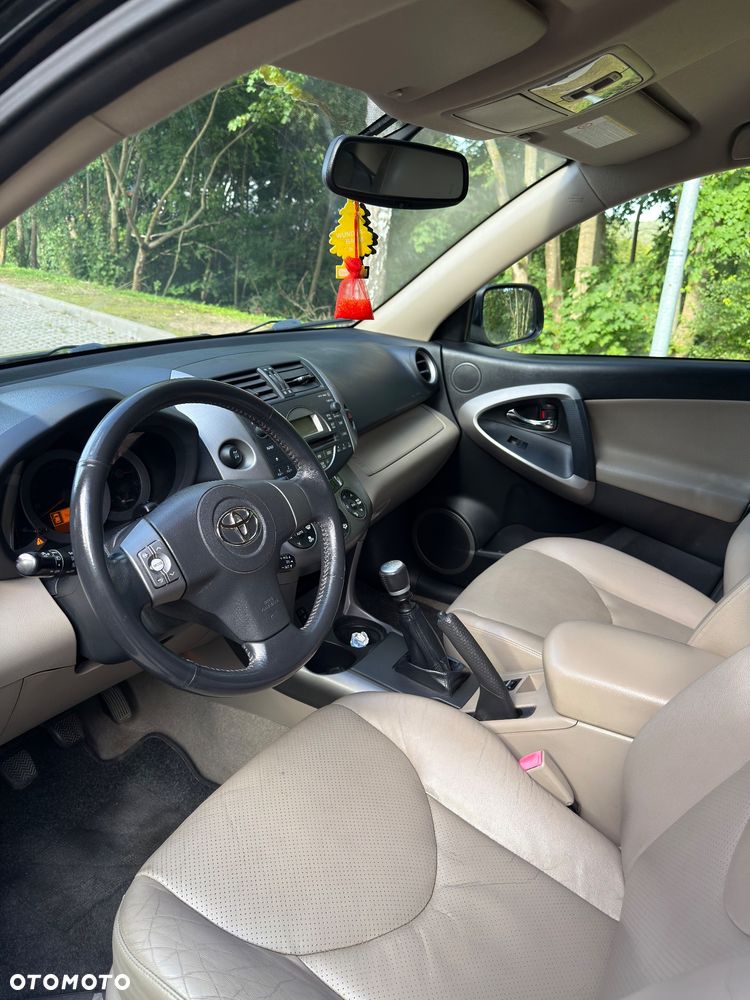Toyota RAV4 2.2 D-CAT 4x4 Executive - 7