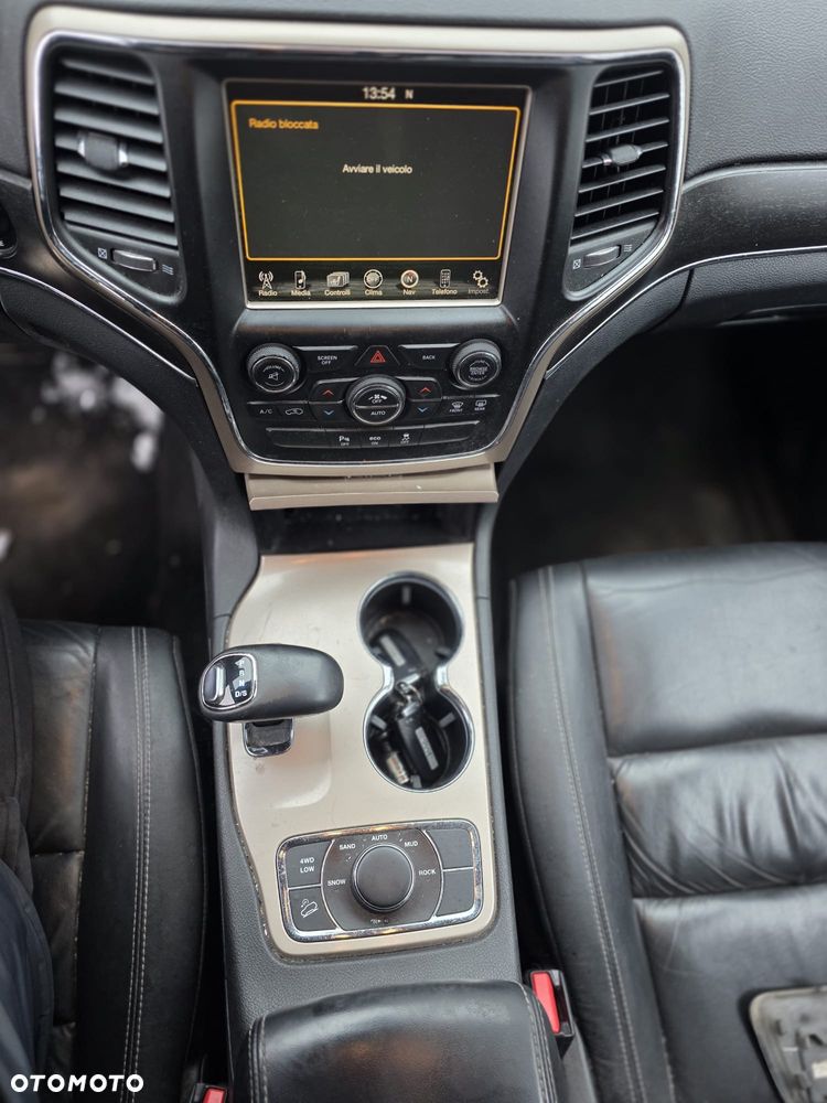 Jeep Grand Cherokee - 10